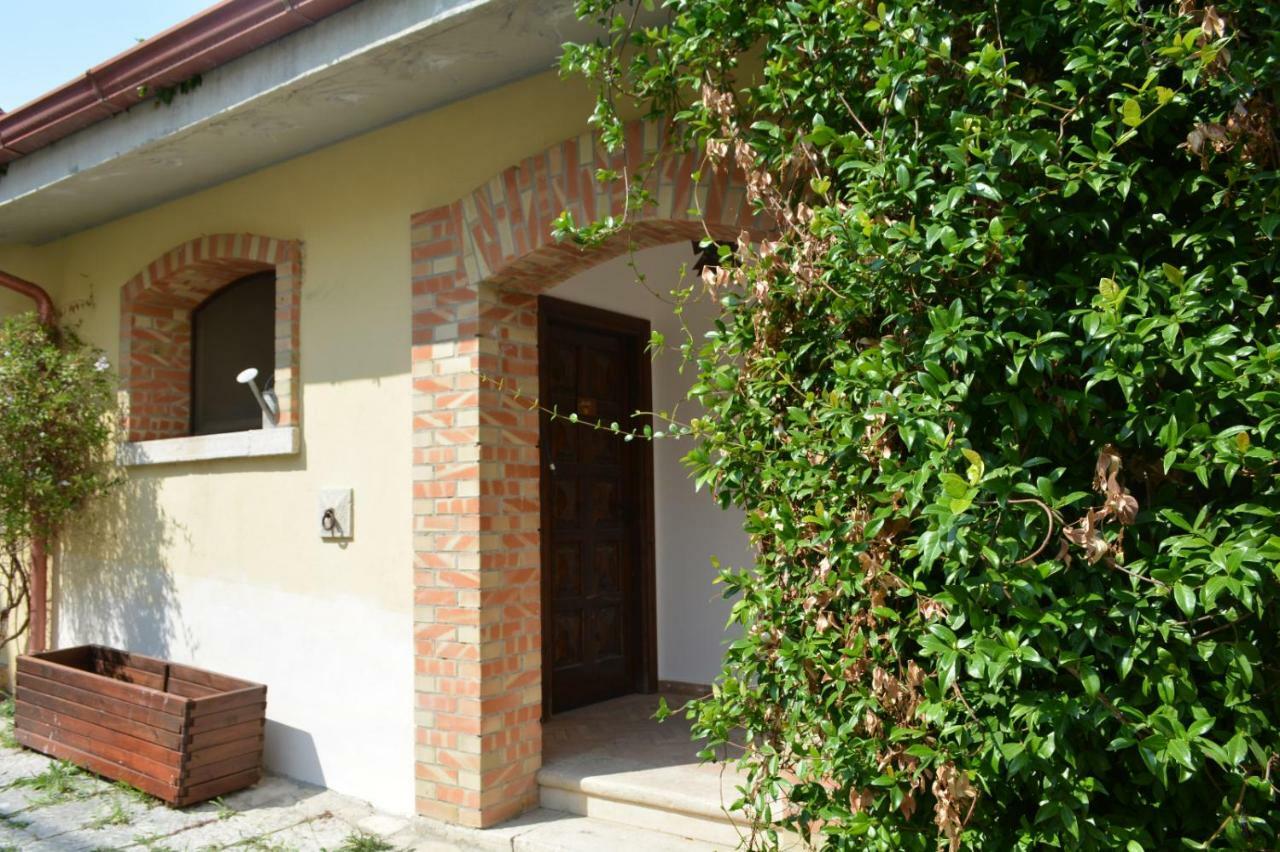Agriturismo Tenuta Lagala Venosa Exterior foto